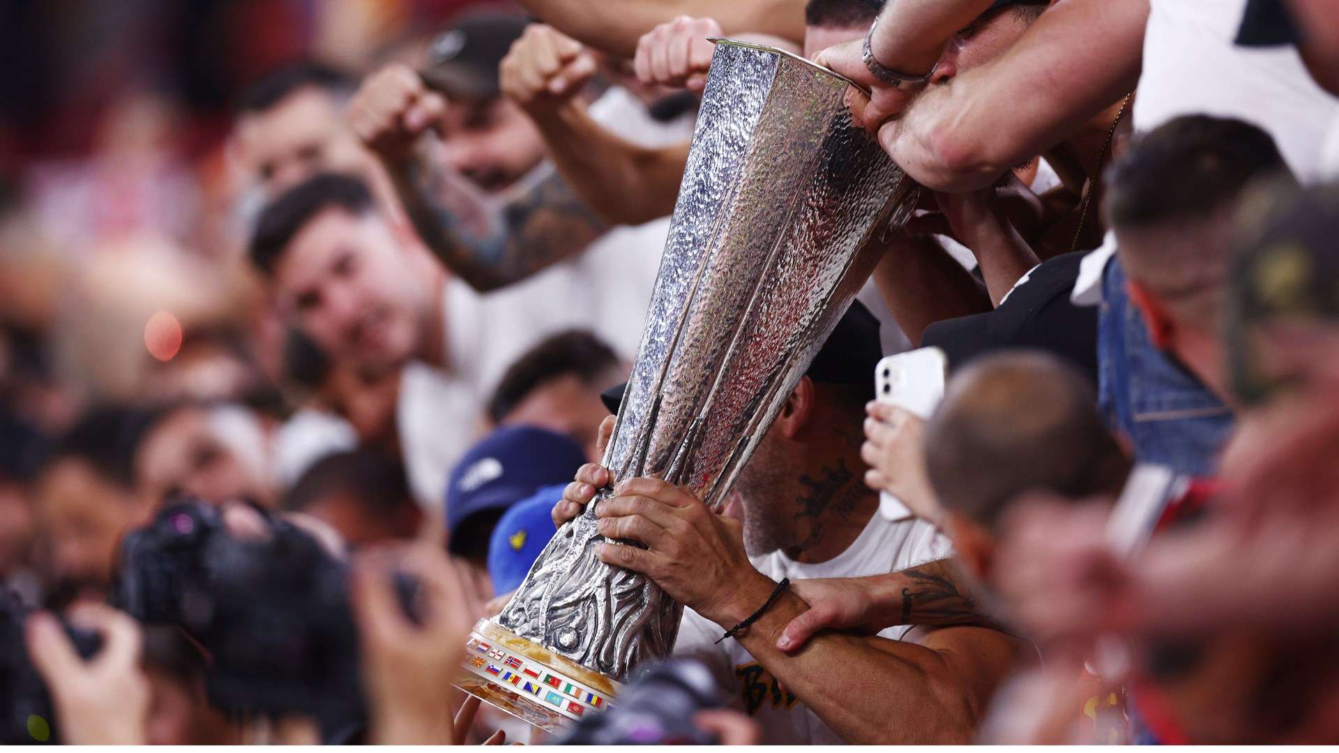 对其职业生 对其职业生